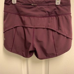 Lululemon Speed Up shorts, size 2 tall Burgundy